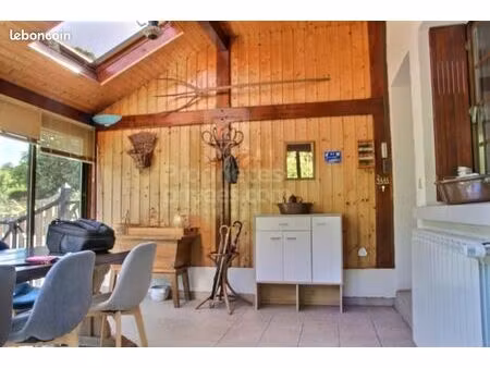 maison 3 pièces 82 m²