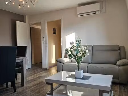 beau logement f2 climatisé