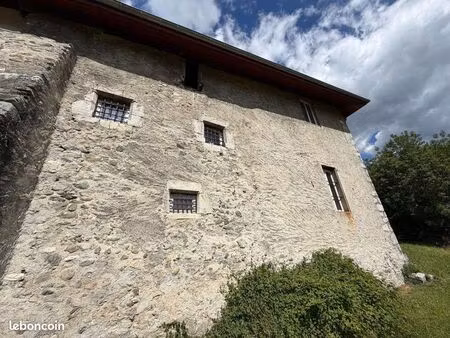 maison 400 m² planaise