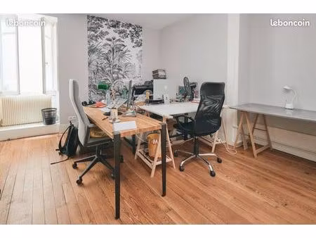 1 place dans bureau collectif - indépendant