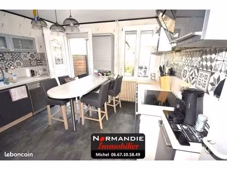 maison de ville 6 pièces 125 m²
