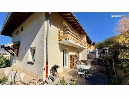 maison 4 pièces 115 m²