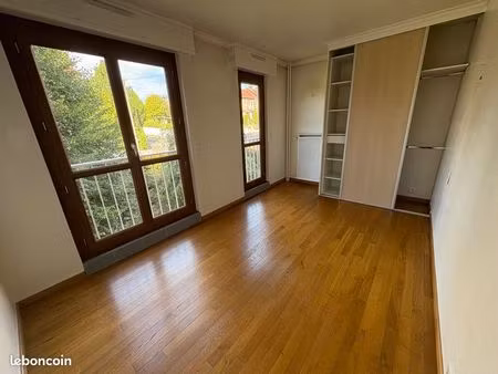 appartement rouen 75m2 proche chu 2 chambres parfait état environnement calme et verdoyant
