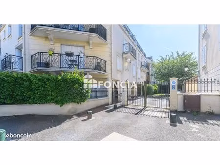 boisparisis- idéal investisseur- appartement vendu avec locataire