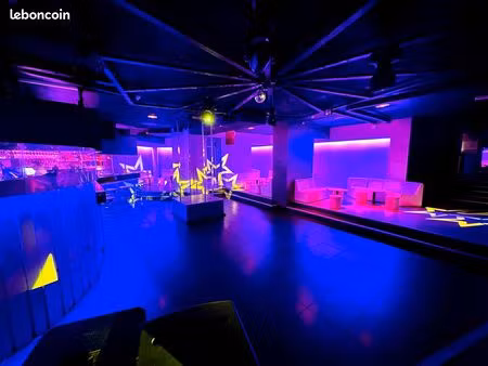 bar et discothèque en station de ski