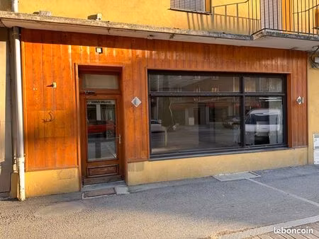 local commercial 70m2 modane gare très bon emplacement