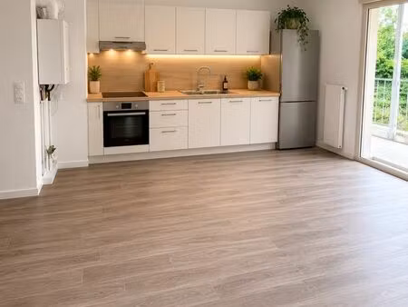 appt t3 de 71 m² avec balcon & parking