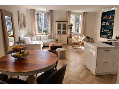 saint-roch / gobelins – appartement de charme 50 m² avec terrasse privative dans maison de