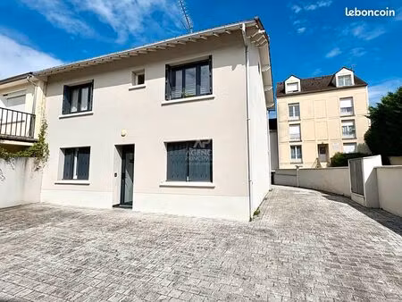 appartement 3 pièces 45 m²