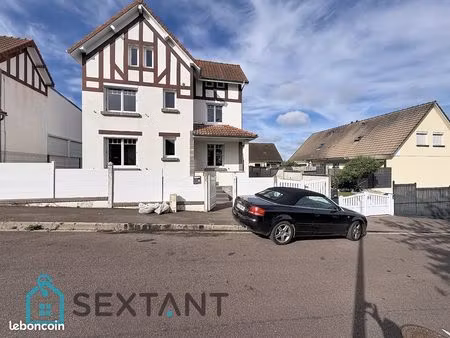 maison 5 pièces 93 m²