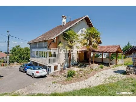 maison 7 pièces 187 m²