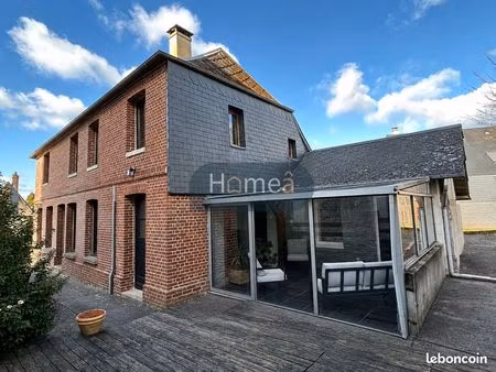 maison 5 pièces 141 m²