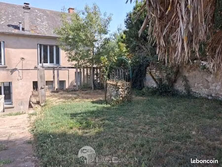 maison 6 pièces 150 m²