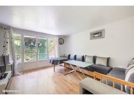 appartement 4 pièces 75 m²