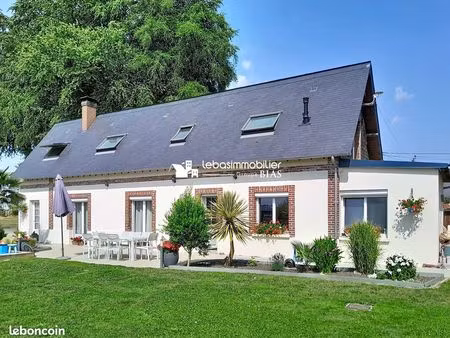 maison 5 pièces 160 m²