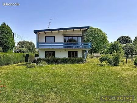 maison 7 pièces 135 m²
