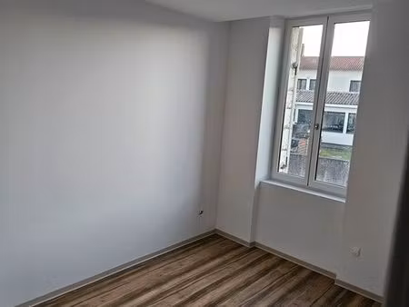 appartement t1 bis
