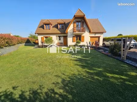 propriété 7 pièces 145 m²