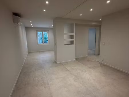 bel appartement 4 pièces à bormes-les-mimosas