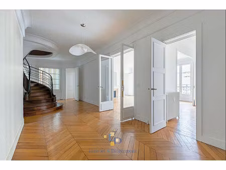 duplex - six pieces - balcons