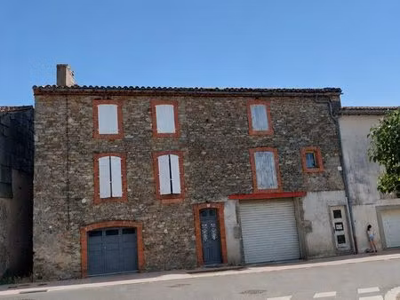 ensemble immobilier cœur de village 92 m 2 habitable et 140 m2 en plus