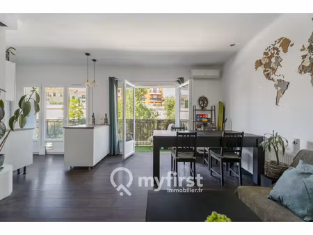 aubagne t3 avec balcon + studio indépendant loué