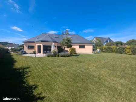 maison contemporaine 230 m² – dpe a – terrain 1770 m² – clères – 500 000