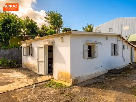 maison f3 saint pierre (ligne paradis)