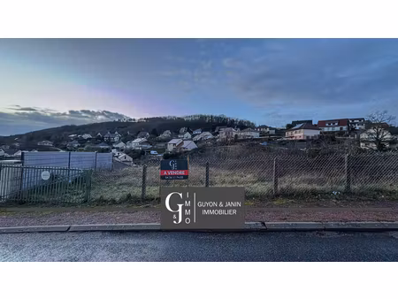 terrain constructible 617 m²