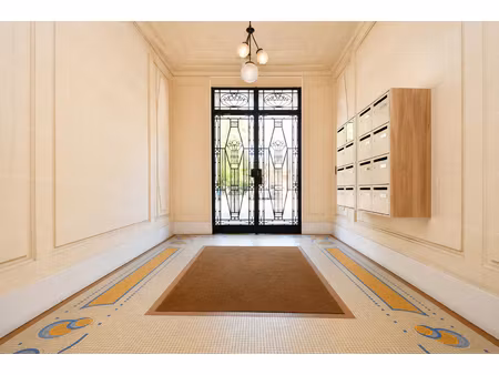 le vesinet centre - 5 mn rer - appartement 82 m² climatise - 2 chambres - cave