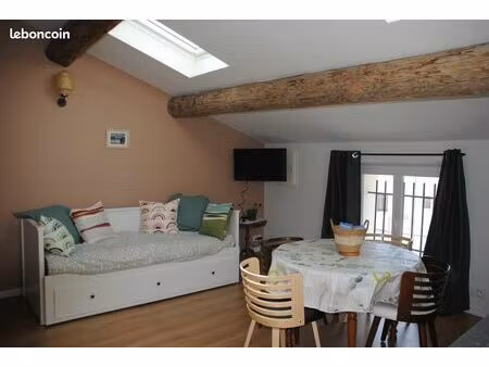 appartement totalement rénové de 44m2 idéal investissement locatif en courte ou longue dur