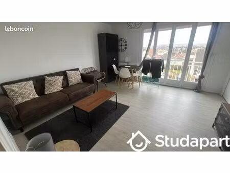 chambre 1 pièce 10 m²