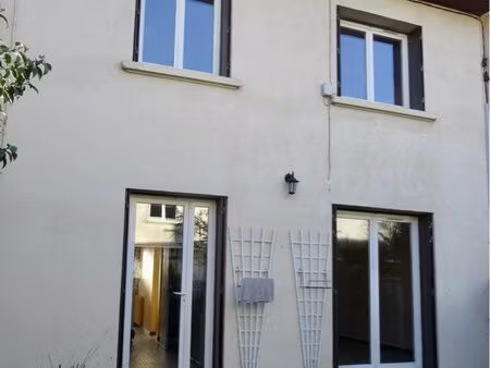 maison 85 m2. 3 chambres