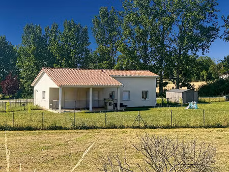 vente maison 6 pièces  112.00m²  salles
