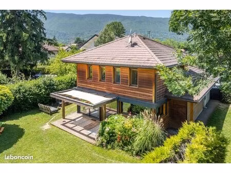 villa 5 pièces 127 m²