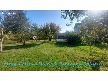 terrain 768 m² bucy le long