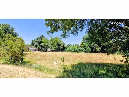 terrain 1 139 m² bollene