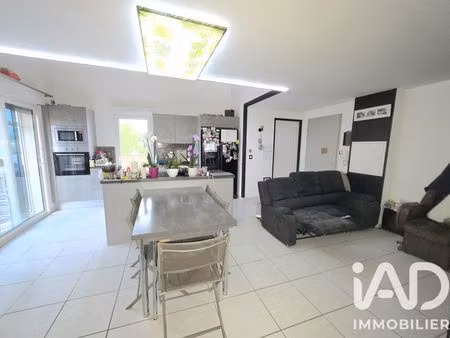 appartement à puget-sur-argens (83480)