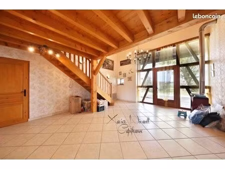 maison 5 pièces 163 m²