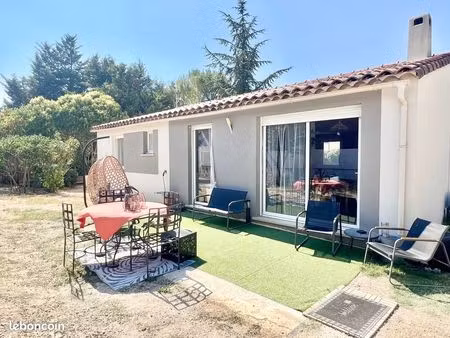villa 3 pièces 90 m²