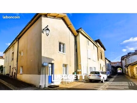 maison 2 pièces 46 m²