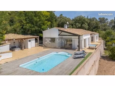 appartement 4 pièces 138 m²