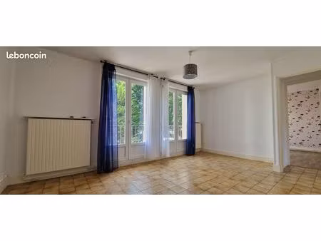 appartement 3 pièces 56 m²
