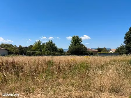 terrain 753 m² bey