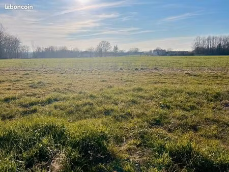 terrain 525 m² saint denis les bourg
