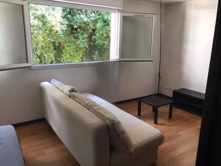 studio meublé de 30 m²