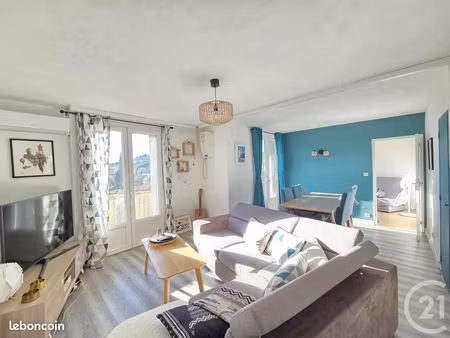appartement 3 pièces 64 m²