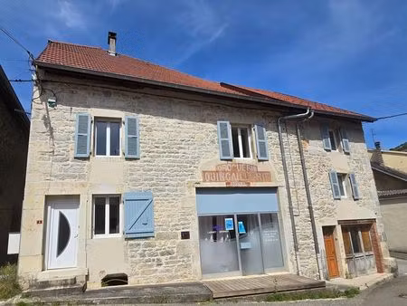 appartement 4 pièces 98 m²