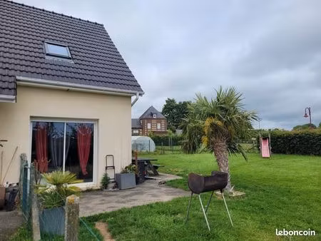 pavillon 4 pièces 82 m²