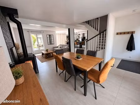 maison 6 pièces 135 m²